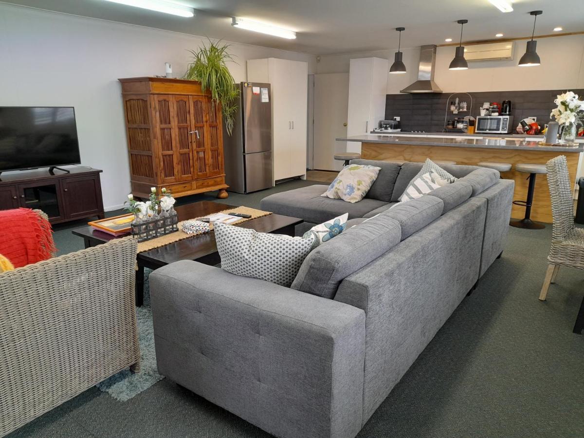 Apartamento Magnolia House Featherston Exterior foto